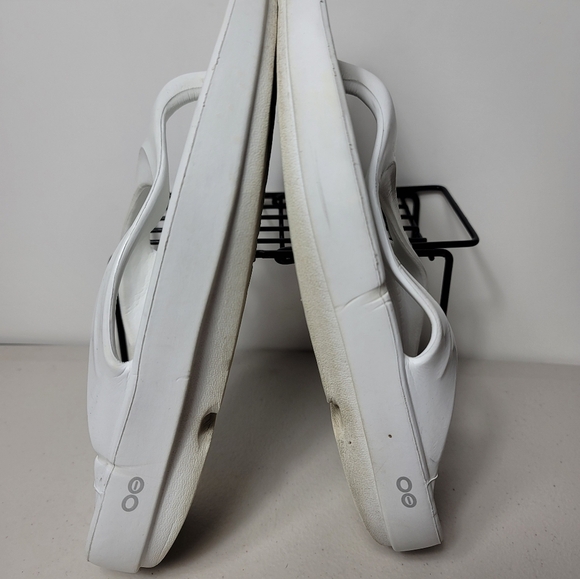 Oofos Oolala Luxe Flip Flops Womens Size 10 White Comfort Recovery Sandals Thong - Picture 6 of 9